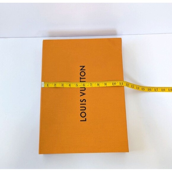Louis Vuitton Magnetic Empty Large Box 16 x 11.5 x 2 - Picture 11 of 13